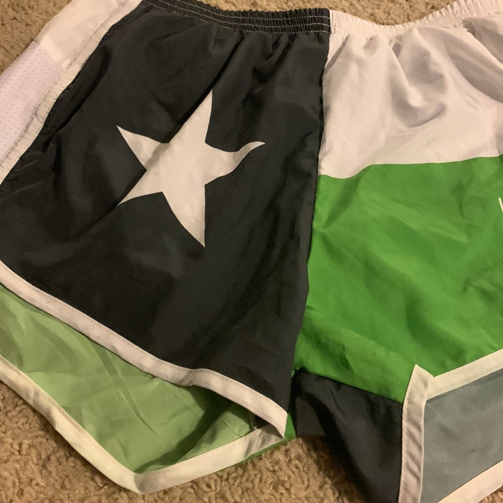 Boa run shorts